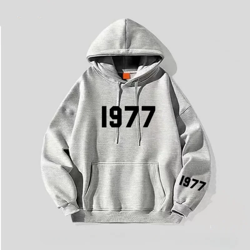 Streetwear Outfit Brand - เสื้อฮู้ดดี้โอเวอร์ไซส์ลายกราฟิกแบรนด์หรู รุ่นปี 1977 สำหรับผู้ชายและผู้หญิง เนื้อผ้านุ่ม สไตล์สตรีทแวร์