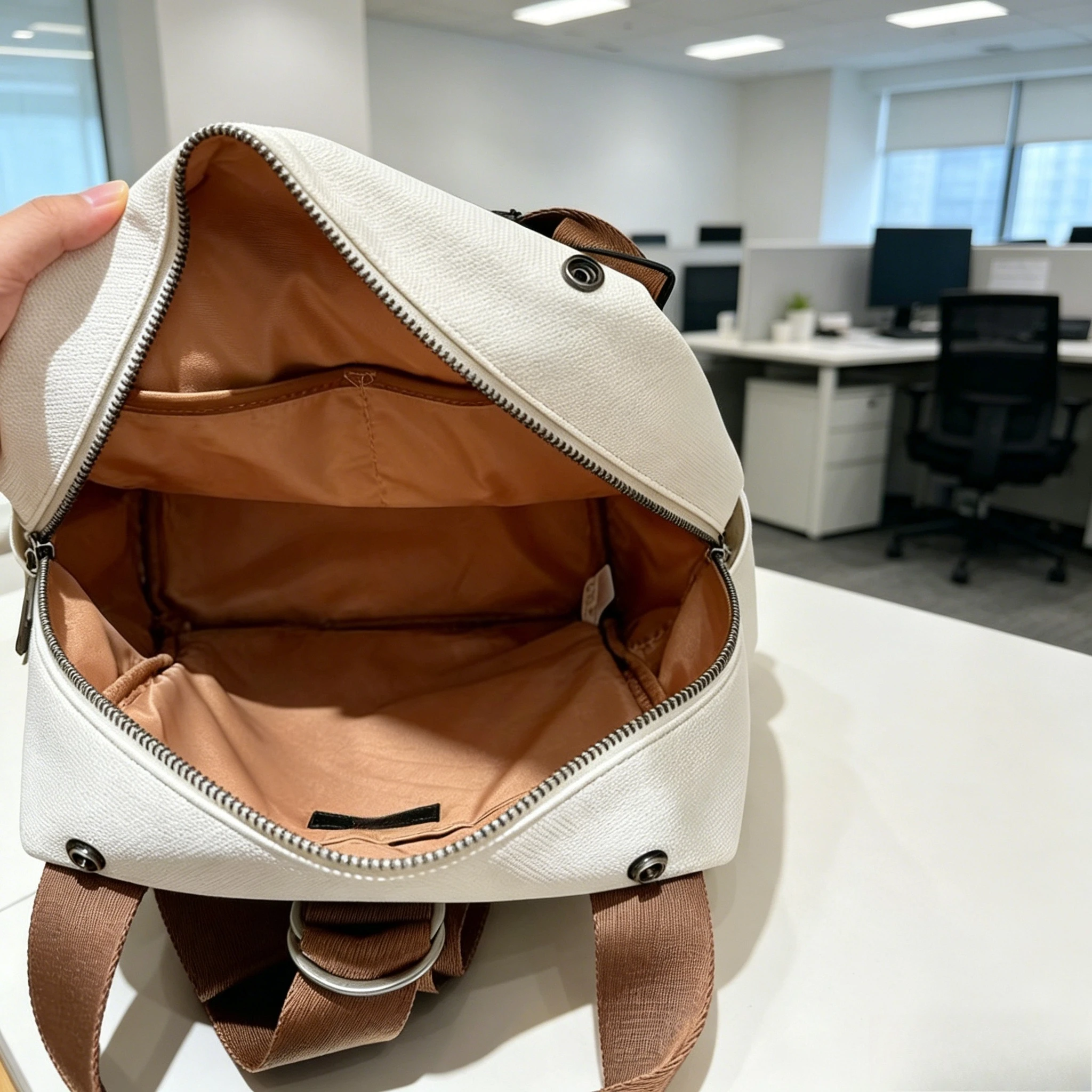 กระเป๋าใส่เสื้อผ้ากอล์ฟสำหรับก - Streetwear Brand Backpack บทวิจารณ์และราคา