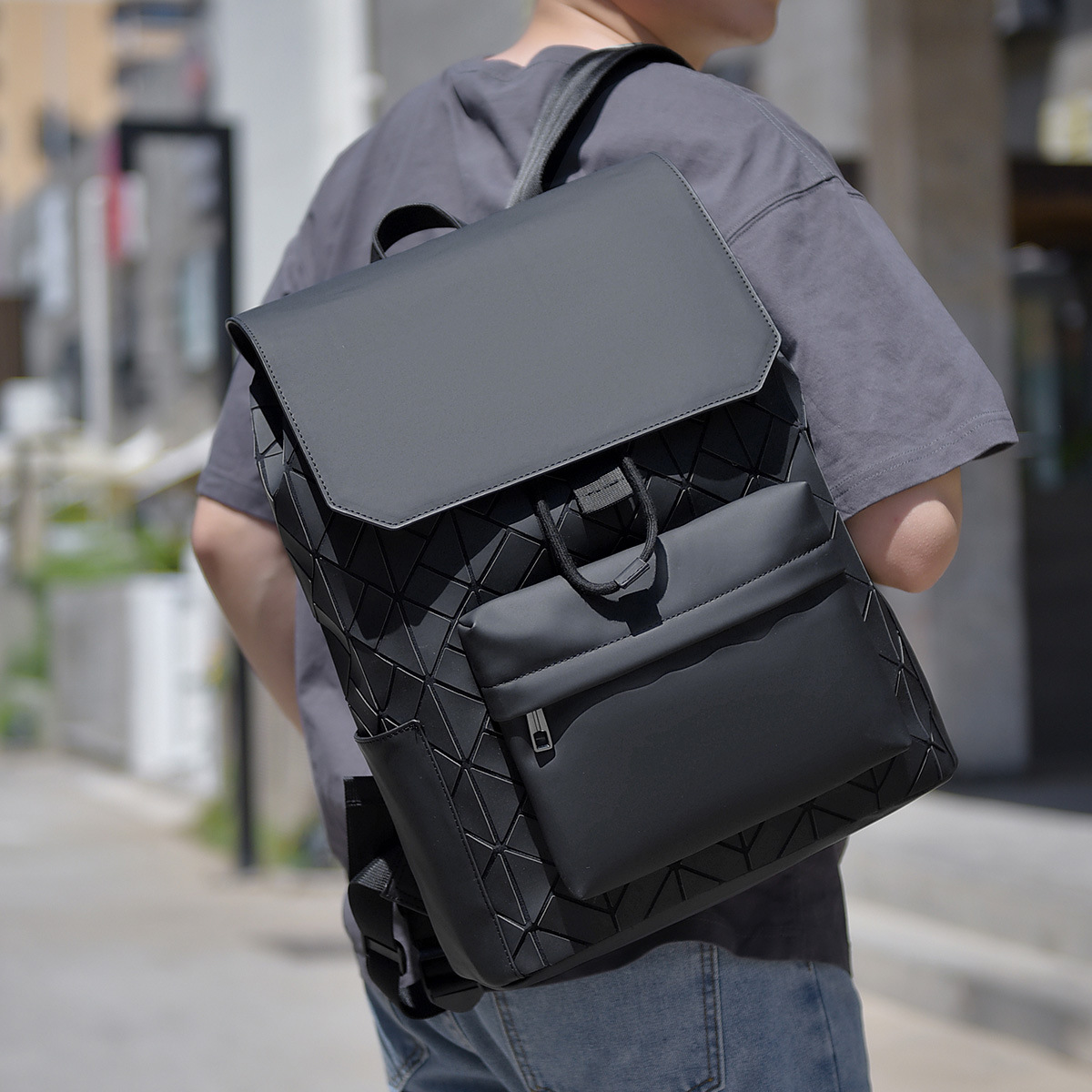 กระเป๋าเป้สะพายหลังสำหรับผู้ชา - Streetwear Brand Backpack บทวิจารณ์และราคา