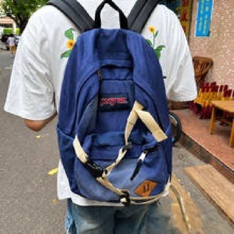 มีสินค้าในสต็อก กระเป๋าเป้ Jan - Streetwear Brand Backpack บทวิจารณ์และราคา